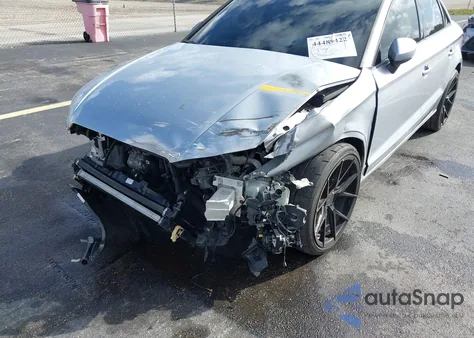 2018 Audi A3 2.0T Premium/2.0T Tech Premium z USA, uszkodzony, nr VIN WAUAUGFF3J1091822